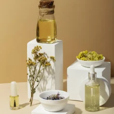 custom-skincare-product-for-brand-identity-scent-and-color-scaled-e1732773536300